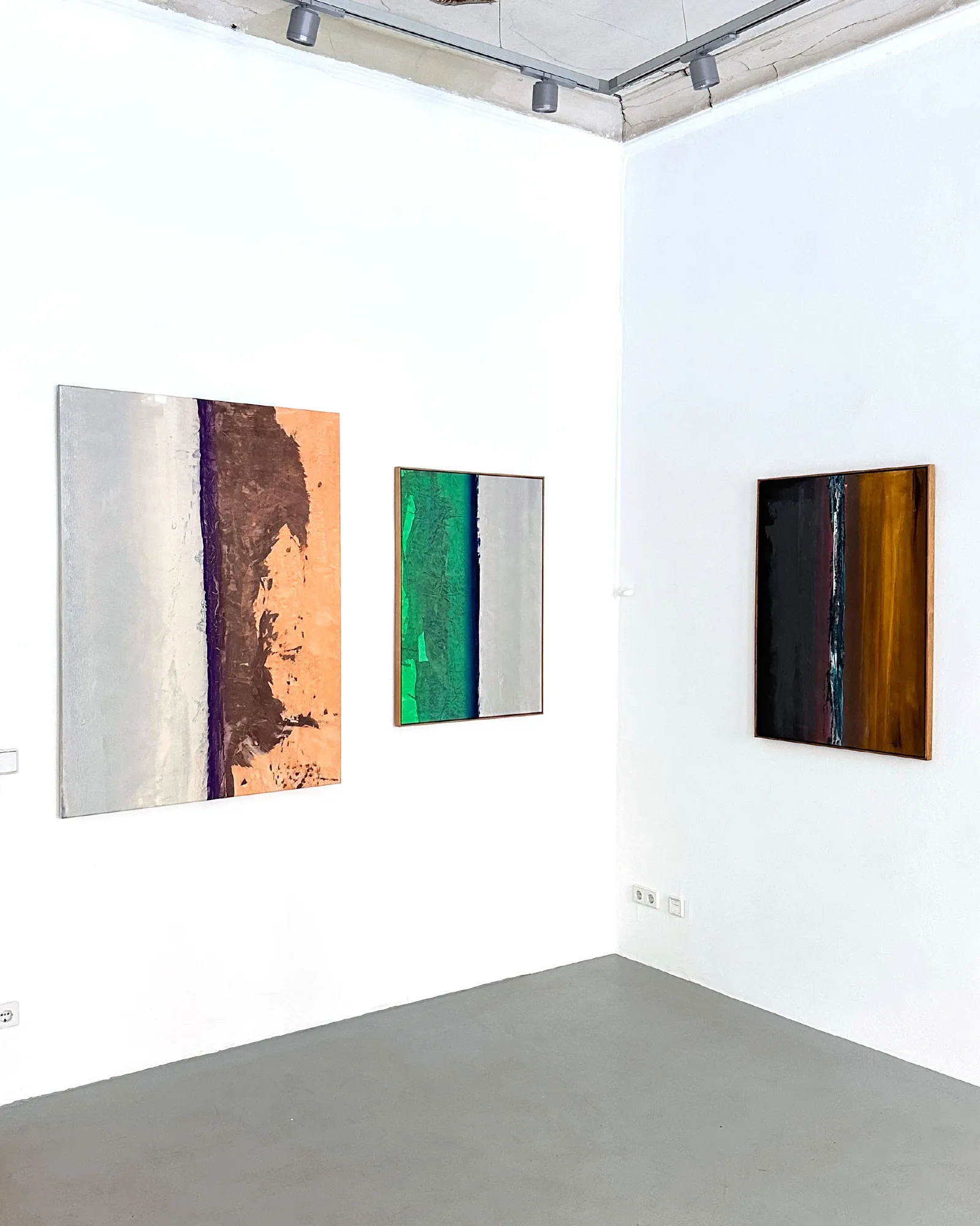 Installation view of FH Fischer, The Magic of Separation
